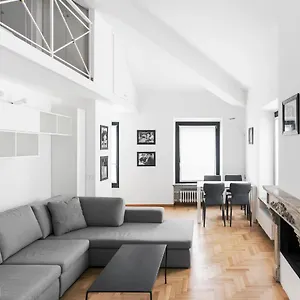 Living Brera, A Unique Experience - Vicolo Fiori Milan