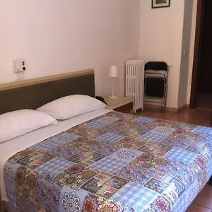 Gambara Szálloda